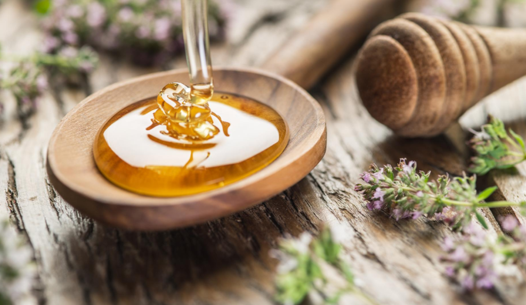 8 Benefits of Honey for Your Skin